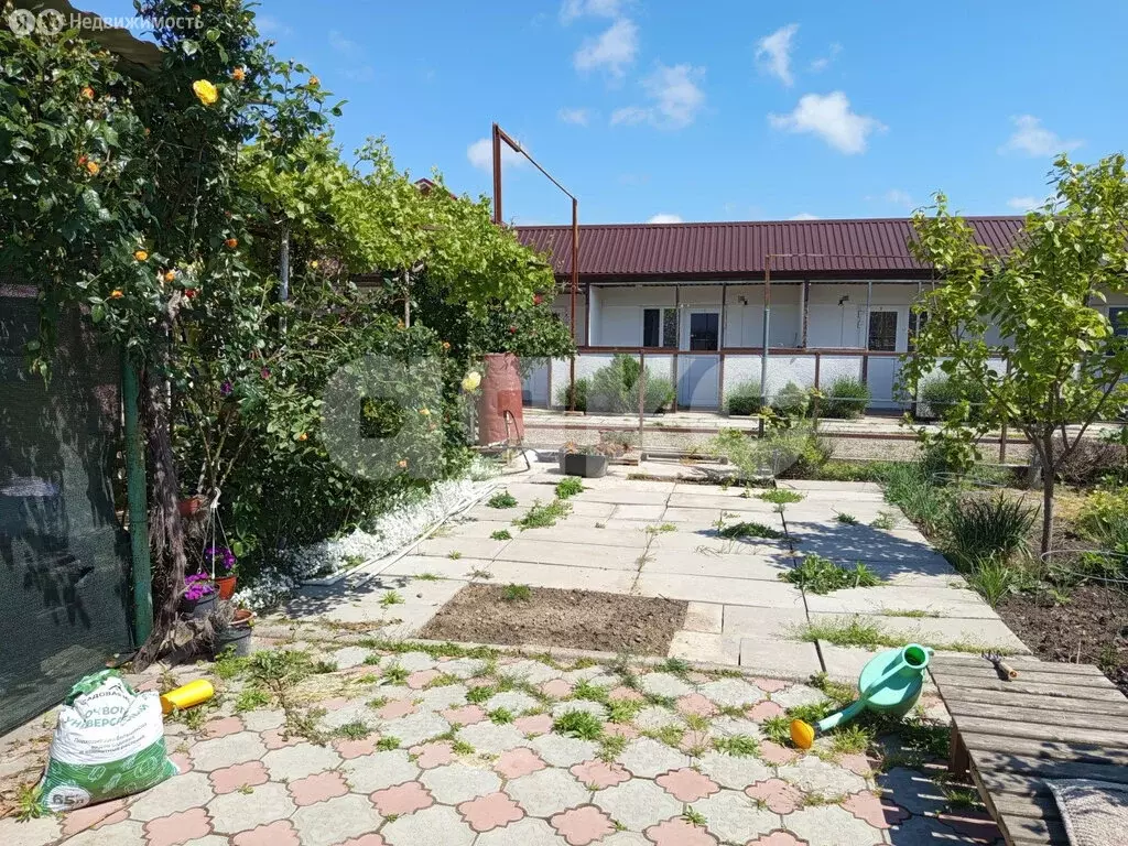 Дом в станица Тамань, Октябрьская улица, 1 (96 м) - Фото 1