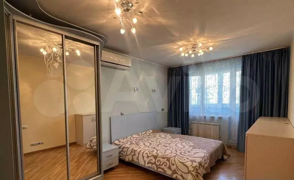 3-к. квартира, 73 м, 3/17 эт. - Фото 1