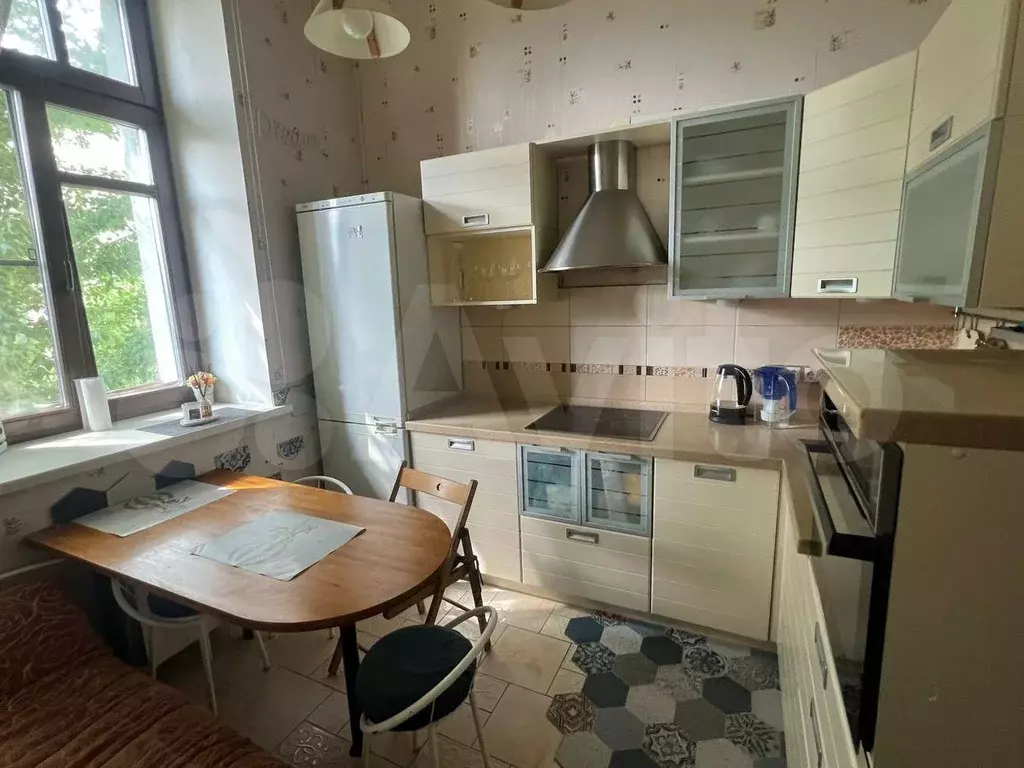 1-к. квартира, 35,3 м, 4/5 эт. - Фото 0