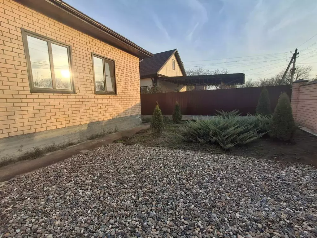 Дом в Краснодарский край, Абинск Железнодорожная ул. (134 м) - Фото 2