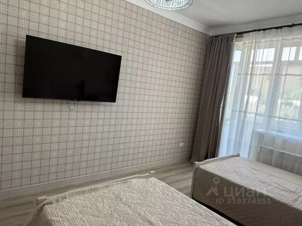 2-к кв. Дагестан, Дербент ул. Ирчи Казака, 10 (80.0 м) - Фото 1