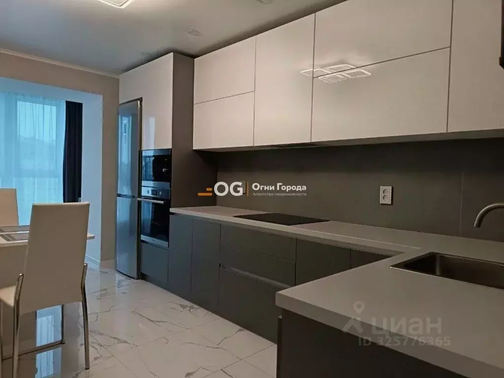 2-к кв. Брянская область, Брянск ул. Евдокимова, 5 (59.7 м) - Фото 0