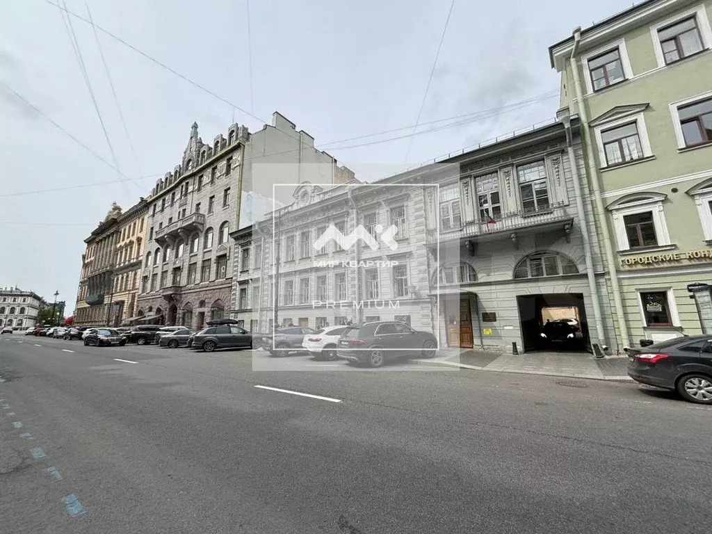 В Золотом треугольнике СПб - Фото 1