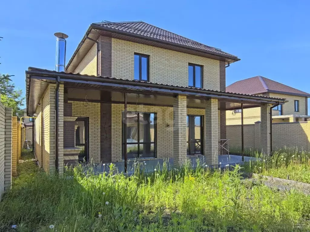 Дом в Омская область, Омск ул. Новоатаманская (190 м) - Фото 0