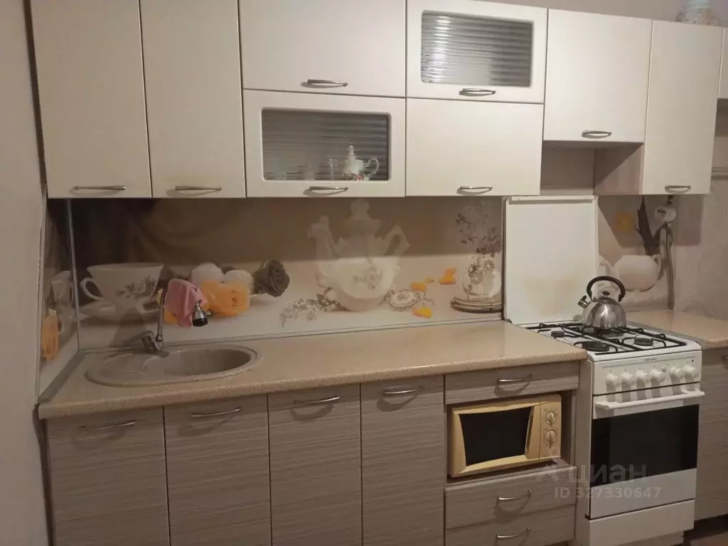 2-к кв. Башкортостан, Стерлитамак ул. Чапаева, 87 (50.0 м) - Фото 1