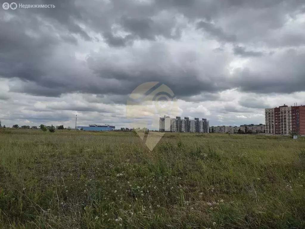 Участок в Старый Оскол, микрорайон Пролески (10.5 м) - Фото 1