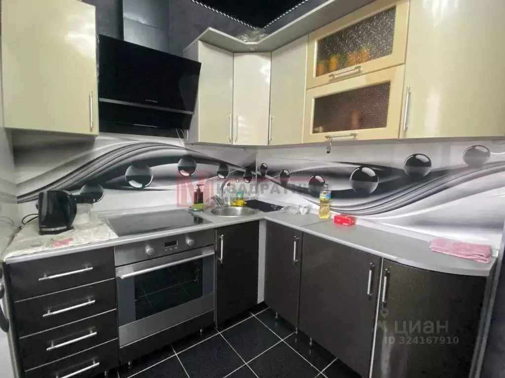 1-к кв. Белгородская область, Старый Оскол Заречье мкр, 6 (39.0 м) - Фото 2