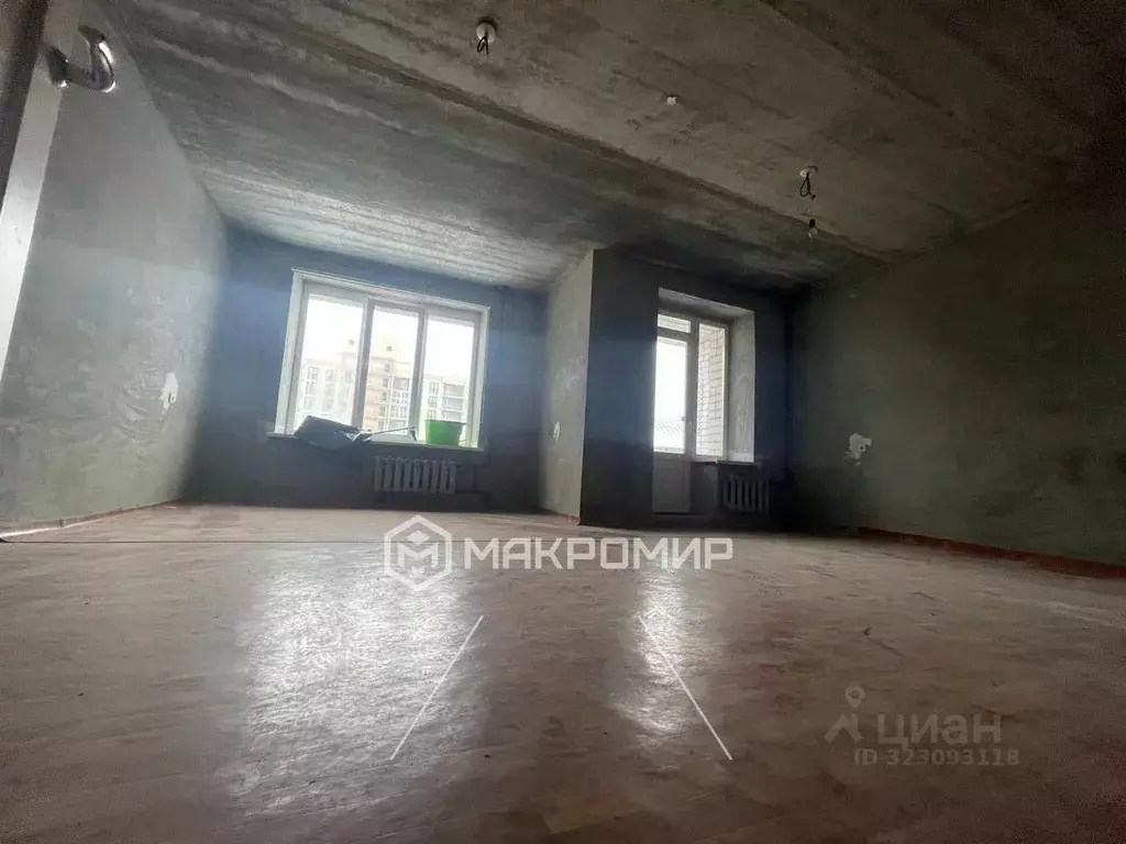 3-к кв. Брянская область, Брянск Московский мкр, 42/2 (83.0 м) - Фото 1