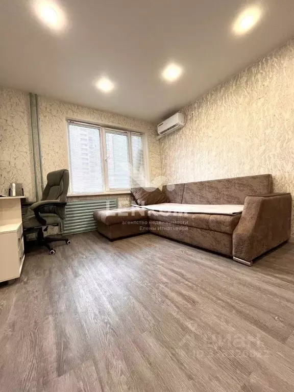 1-к кв. Удмуртия, Ижевск ул. 10 лет Октября, 7 (28.9 м) - Фото 1