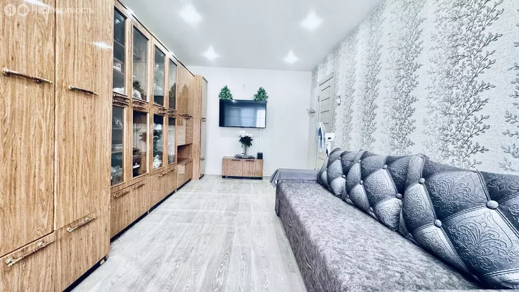 2-комнатная квартира: Киров, Нововятский район, Советская улица, 172 ... - Фото 1