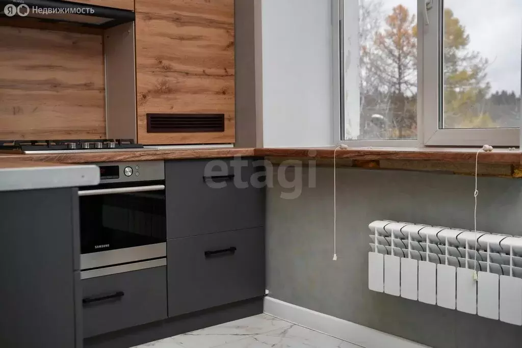 3-комнатная квартира: Пермь, Сахалинская улица, 3 (57.8 м) - Фото 1