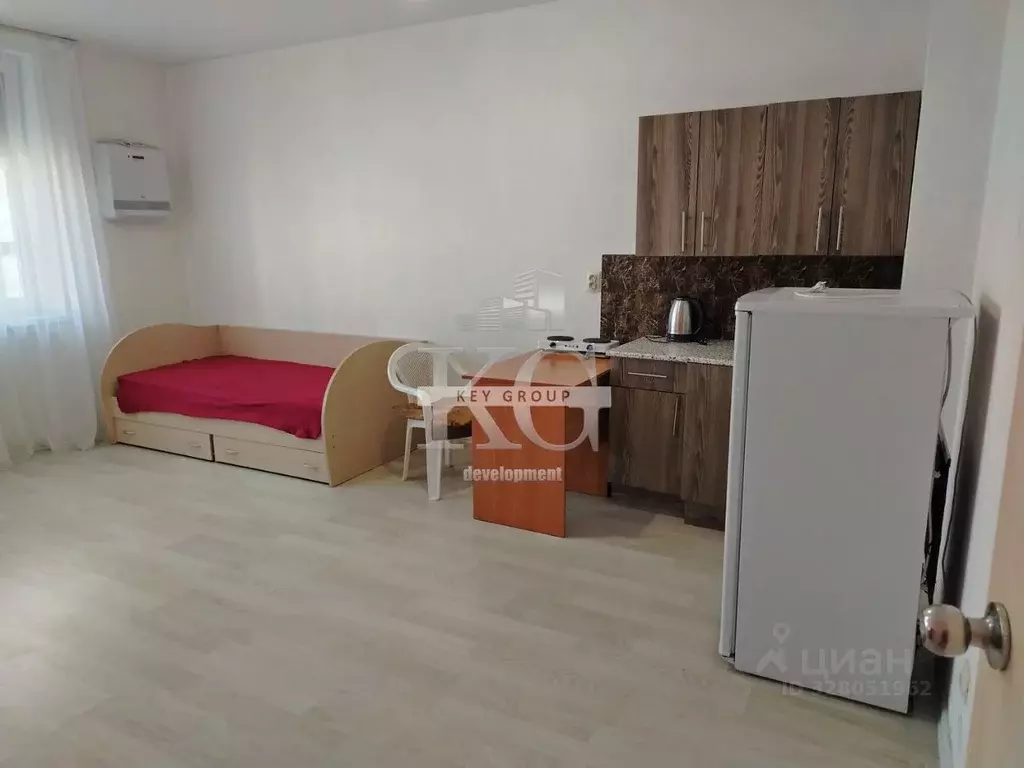 Студия Свердловская область, Екатеринбург ул. Евгения Савкова, 8 (30.3 ... - Фото 1