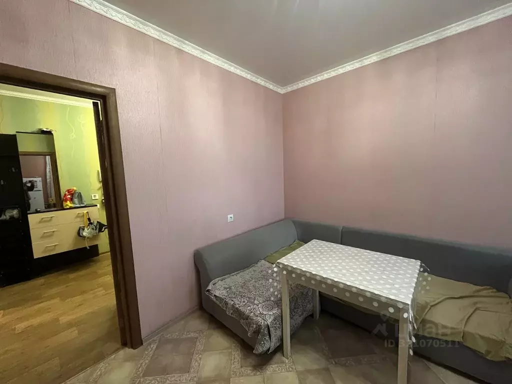 2-к кв. Брянская область, Брянск ул. Ромашина, 39 (70.0 м) - Фото 2