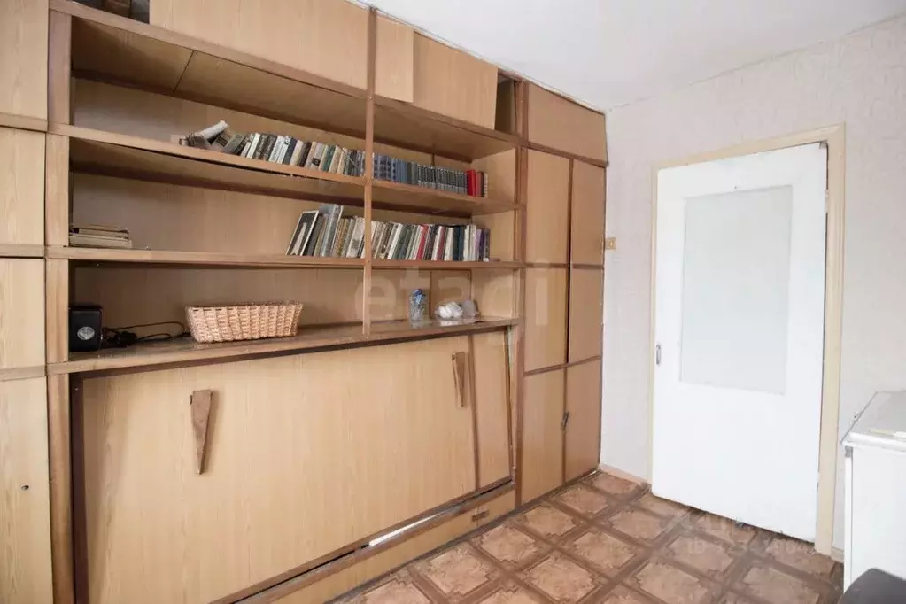 3-к кв. Калужская область, Бабынинский муниципальный округ, Воротынск ... - Фото 1