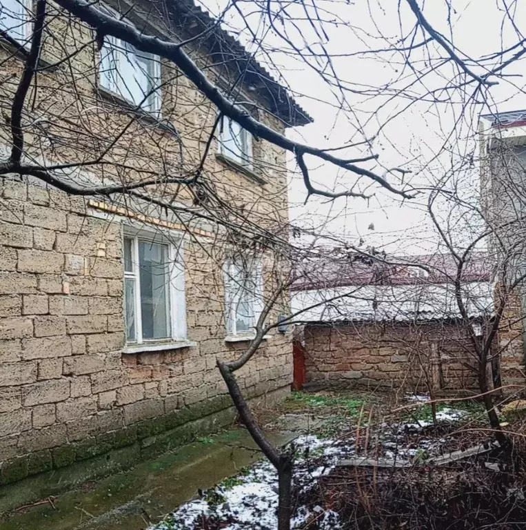 Дом в Крым, Красногвардейский район, Октябрьское пгт ул. Тельмана (159 ... - Фото 1