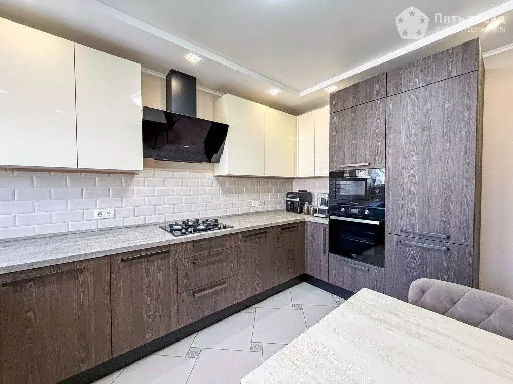 3-к кв. Тверская область, Тверь ул. Склизкова, 27к1 (70.4 м) - Фото 1