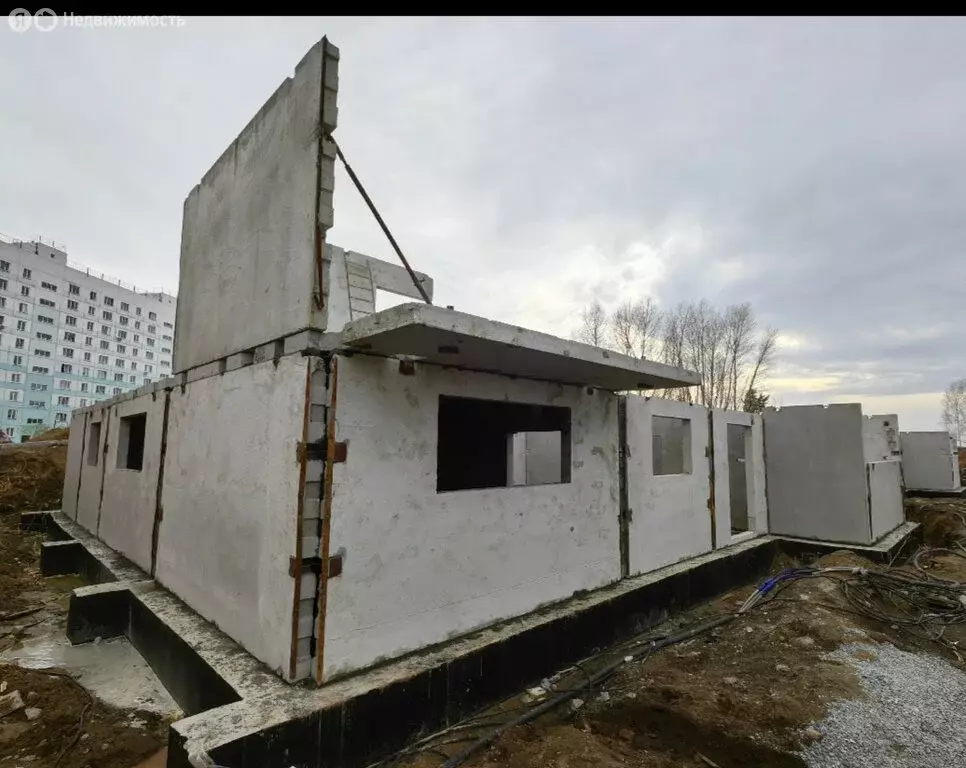 3-комнатная квартира: Новосибирск, улица В. Высоцкого, 140/1 (87 м) - Фото 1
