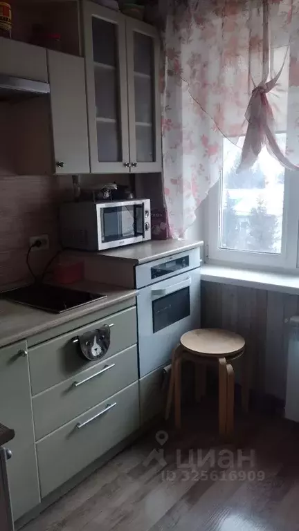 3-к кв. Хакасия, Абакан ул. Тельмана, 87 (55.0 м) - Фото 1