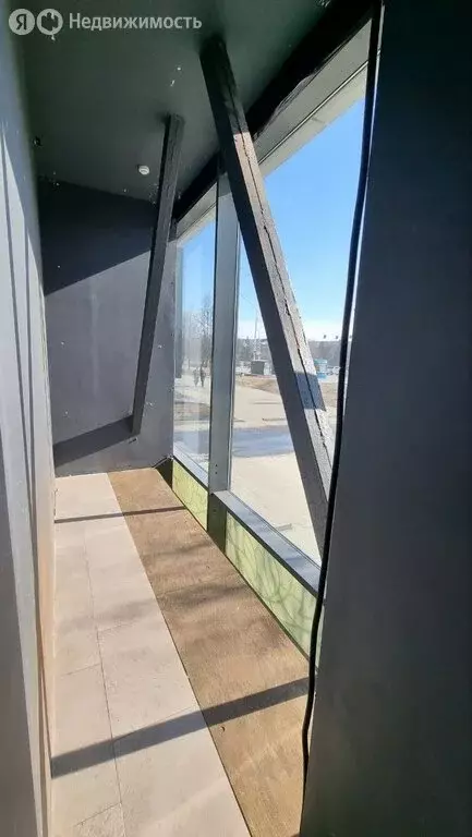 Помещение свободного назначения (422 м) - Фото 1