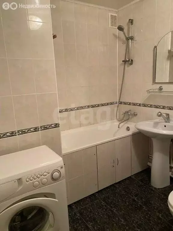 2-комнатная квартира: Азов, Севастопольская улица, 27А (47.1 м) - Фото 1