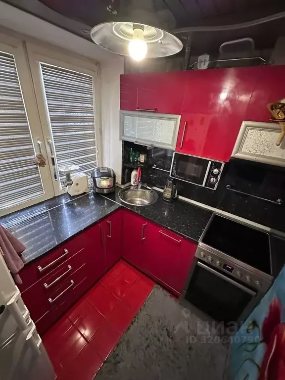 3-к кв. Камчатский край, Петропавловск-Камчатский просп. Рыбаков, 22 ... - Фото 1