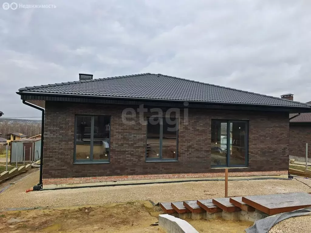 Дом в Молодёжный, микрорайон Рублёво-Медвенское, 9-й проезд (156 м) - Фото 1