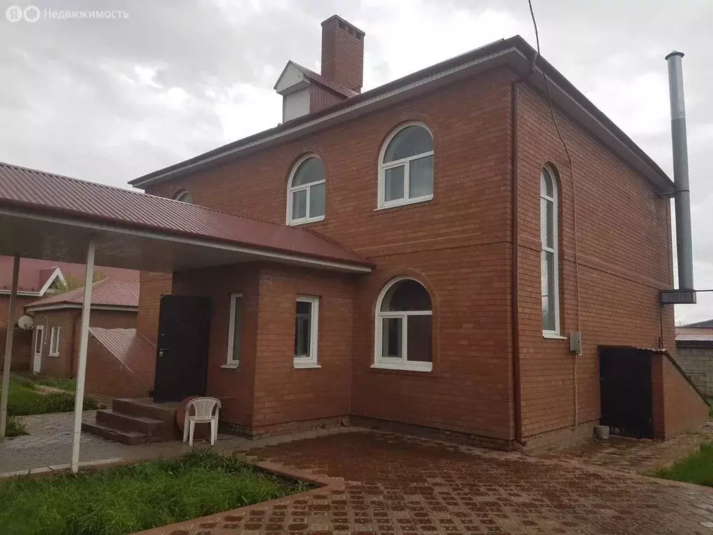 Дом в село Русская Борковка, Северный переулок (363.1 м) - Фото 1