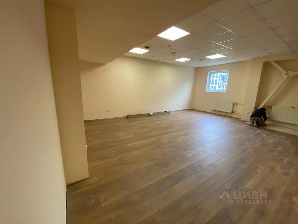 Офис в Санкт-Петербург Новолитовская ул., 15 (900 м) - Фото 1