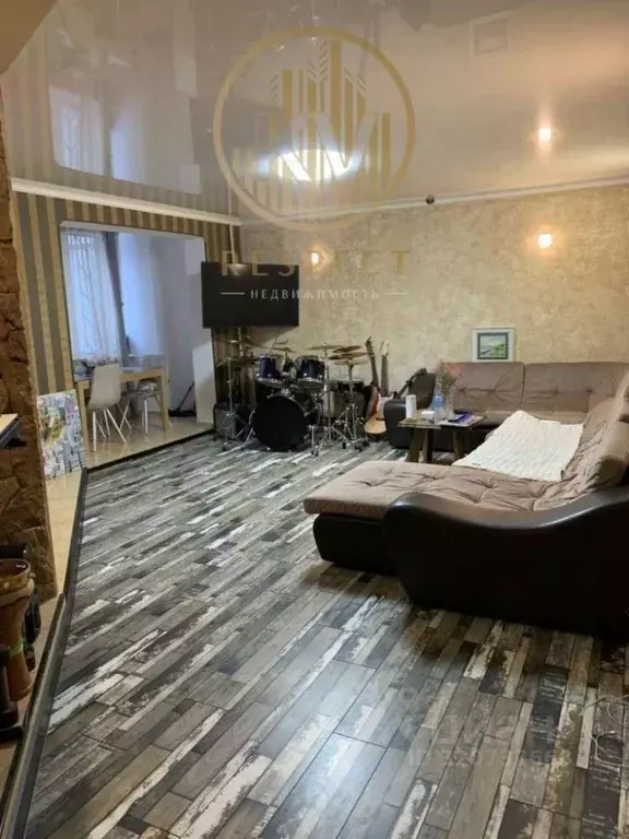 4-к кв. Ставропольский край, Ессентуки ул. 60 лет Октября, 9 (101.0 м) - Фото 0