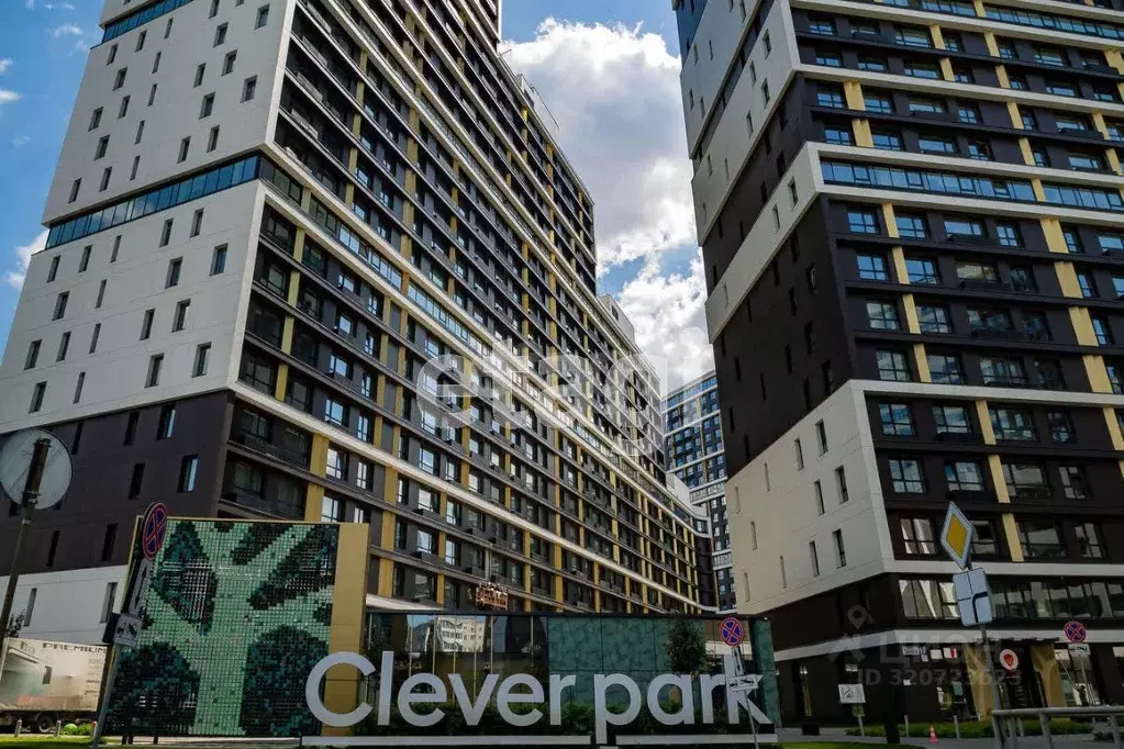 Гараж в Свердловская область, Екатеринбург ул. Ткачей, 13 (15 м) - Фото 1