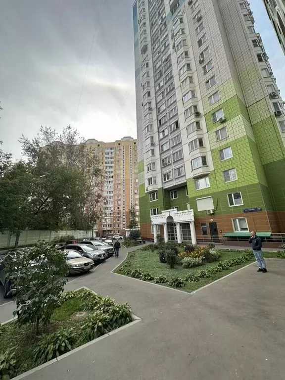 Торговая площадь в Москва Большая Очаковская ул., 10к1 (49 м) - Фото 1