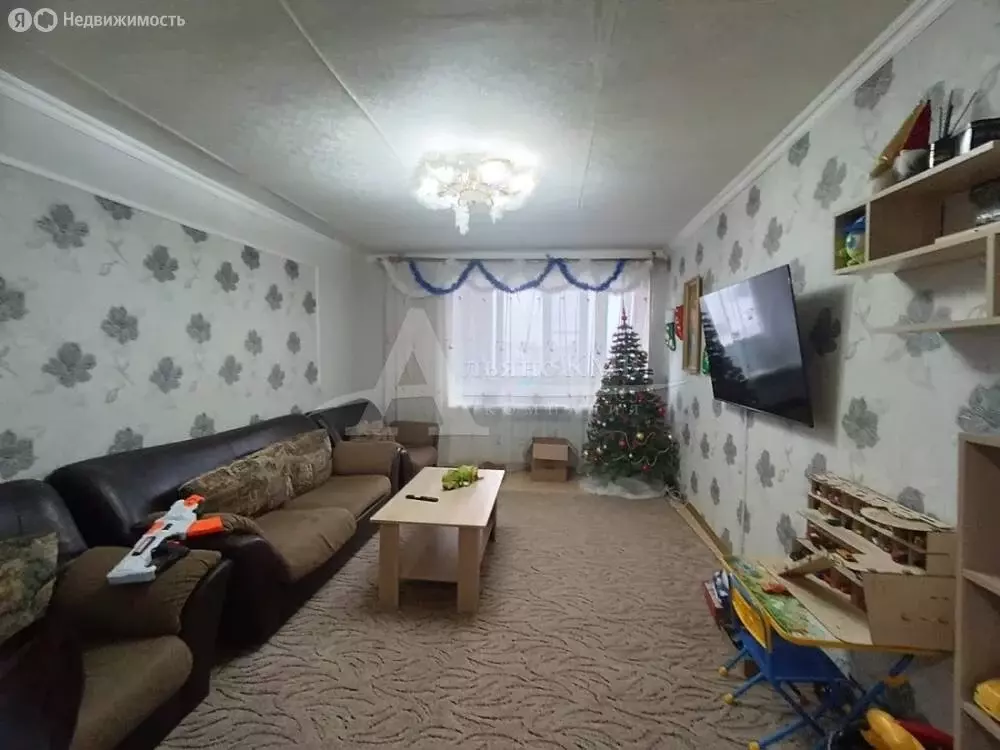 3-комнатная квартира: Зеленокумск, улица Горького, 149 (63 м) - Фото 2