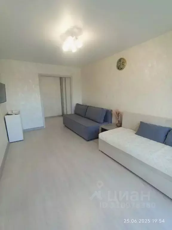 1-к кв. Башкортостан, Уфа просп. Октября, 53 (40.0 м) - Фото 2