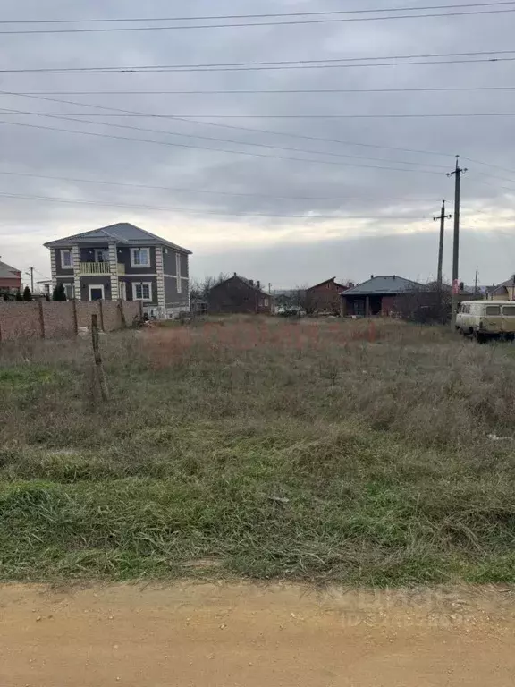 Участок в Ростовская область, Мясниковский район, с. Крым ул. ... - Фото 0