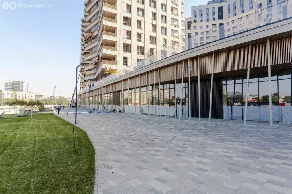 Торговая площадь (439 м) - Фото 1