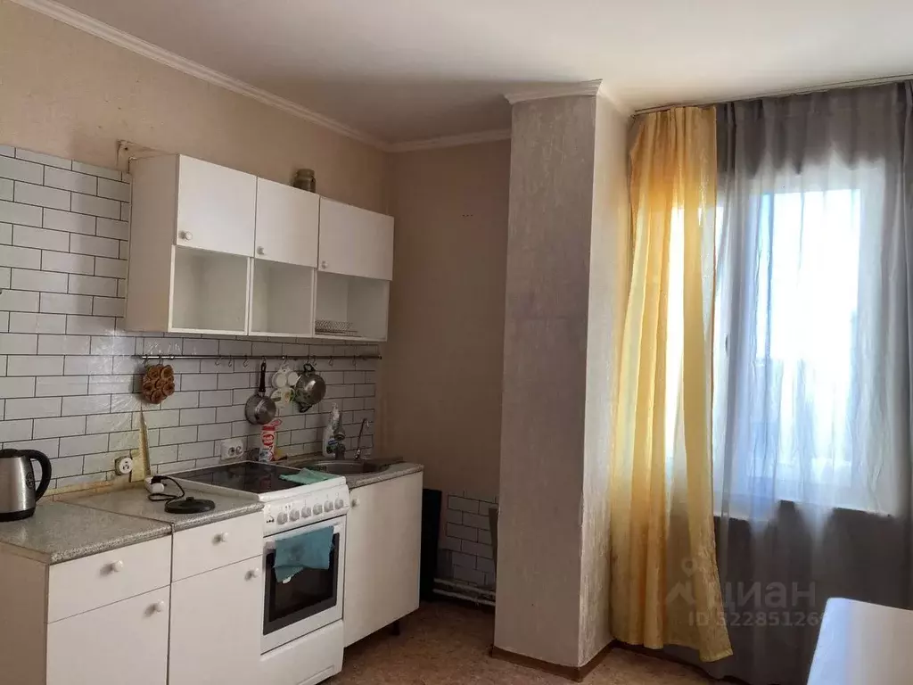 2-к кв. Алтайский край, Барнаул Лазурная ул., 41 (62.0 м) - Фото 1