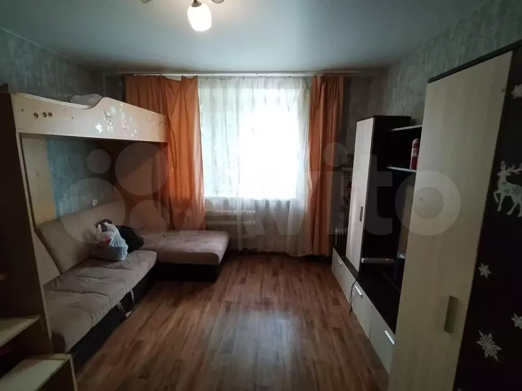 Комната 13,3 м в 8-к., 3/9 эт. - Фото 0