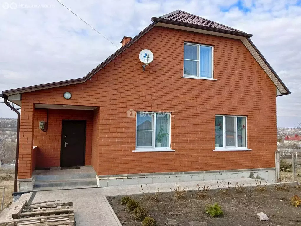 Дом в село Пушкарное, Молодёжная улица (144 м) - Фото 1