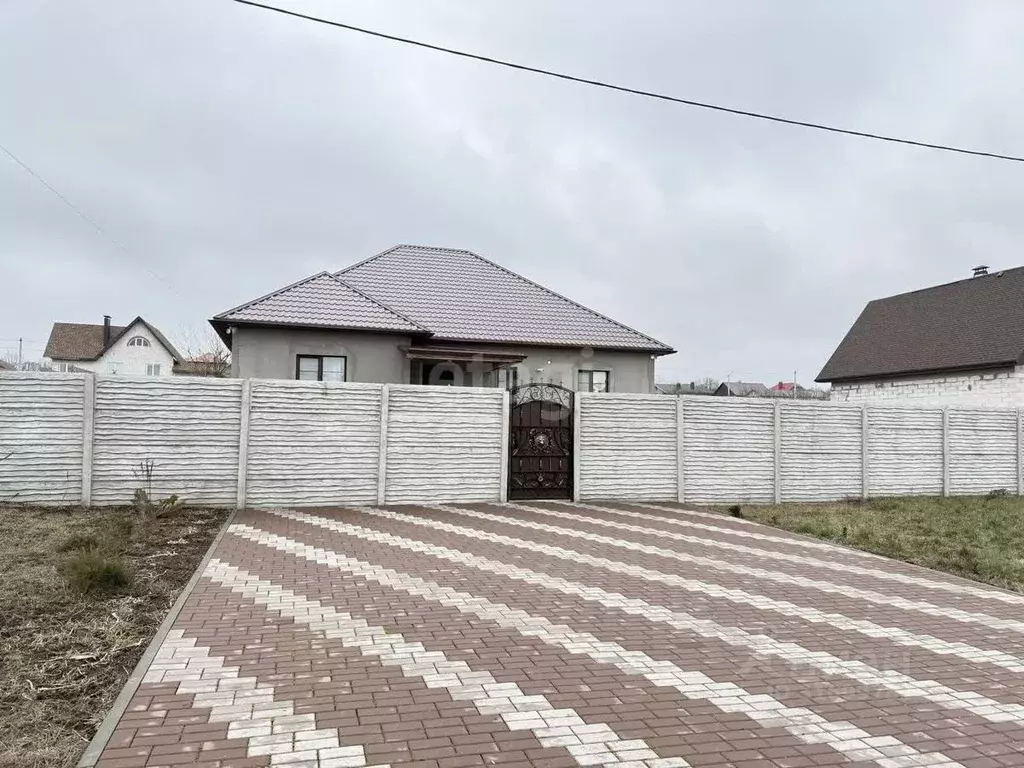 Дом в Белгородская область, Белгородский район, Разумное рп, ... - Фото 0
