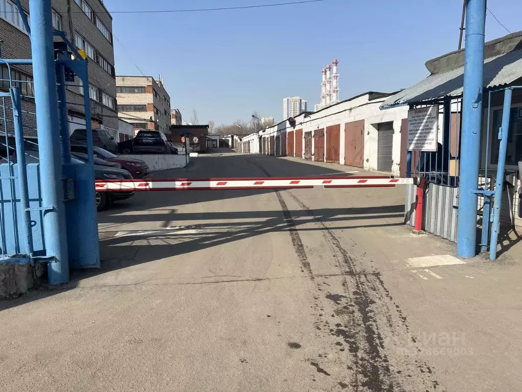 Гараж в Москва Смольная ул., 26С2 (19 м) - Фото 1