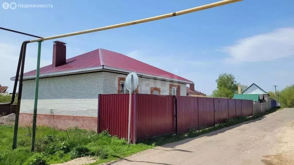 Дом в село Шумейка, Бережная улица, 45Б (120 м) - Фото 1