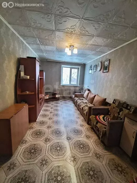 3-комнатная квартира: село Новотравное, Центральная улица, 21 (55.2 м) - Фото 2