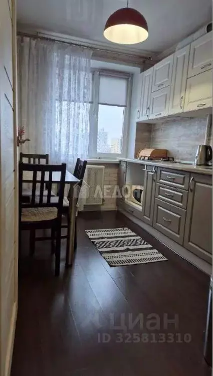 2-к кв. Омская область, Омск Заозерный мкр, ул. Сергея Тюленина, 3 ... - Фото 1