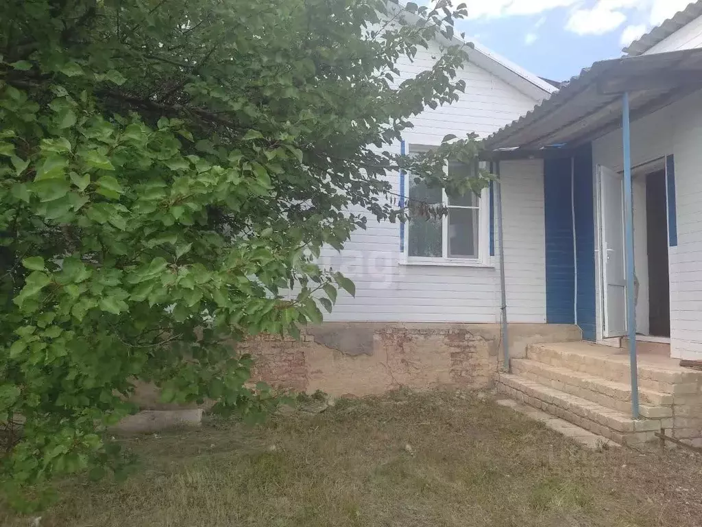 3-к кв. Белгородская область, Бирюч Красногвардейский район, ул. ... - Фото 1