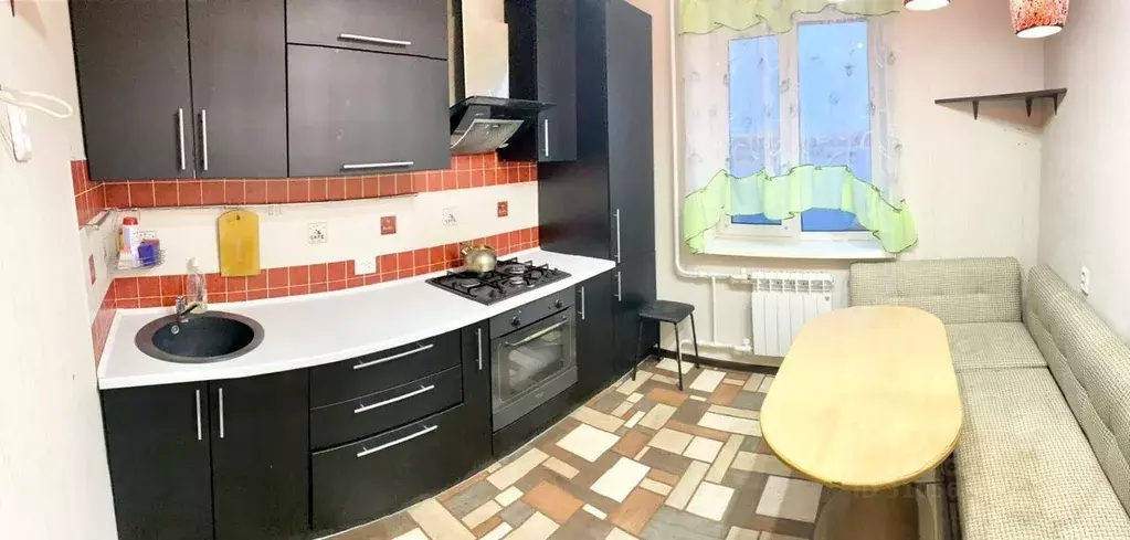 2-к кв. Вологодская область, Череповец ул. Ленина, 3 (50.0 м) - Фото 2