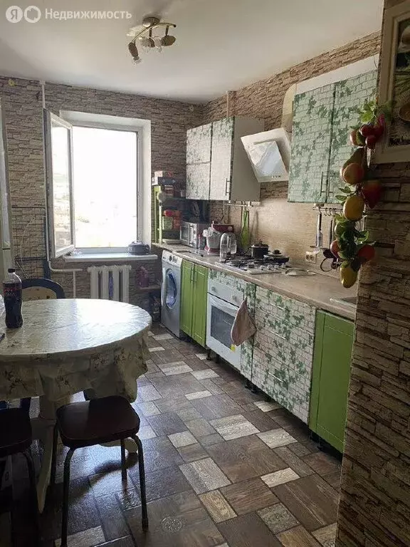 2-комнатная квартира: Геленджик, улица Островского, 79А (64 м) - Фото 1