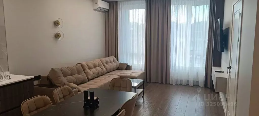 2-к кв. Крым, Симферополь ул. Воровского, 24А (63.7 м) - Фото 2