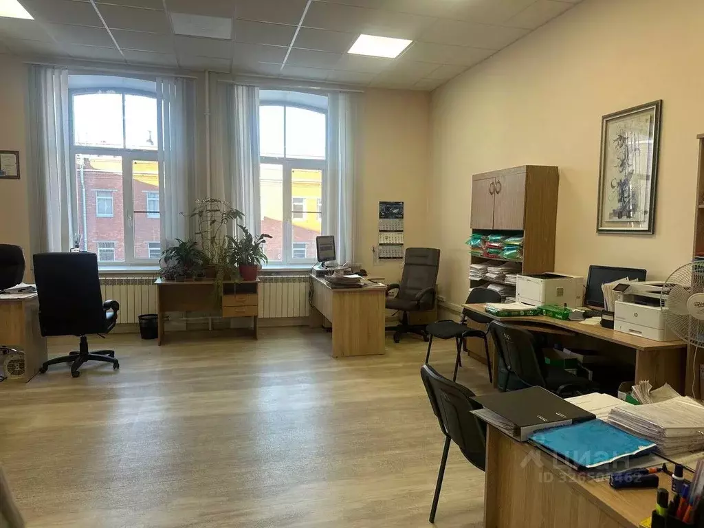 Помещение свободного назначения в Санкт-Петербург, Санкт-Петербург, ... - Фото 1