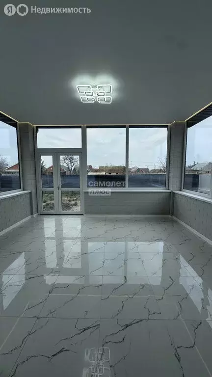 Дом в Тимашевск, микрорайон Индустриальный (100 м) - Фото 1