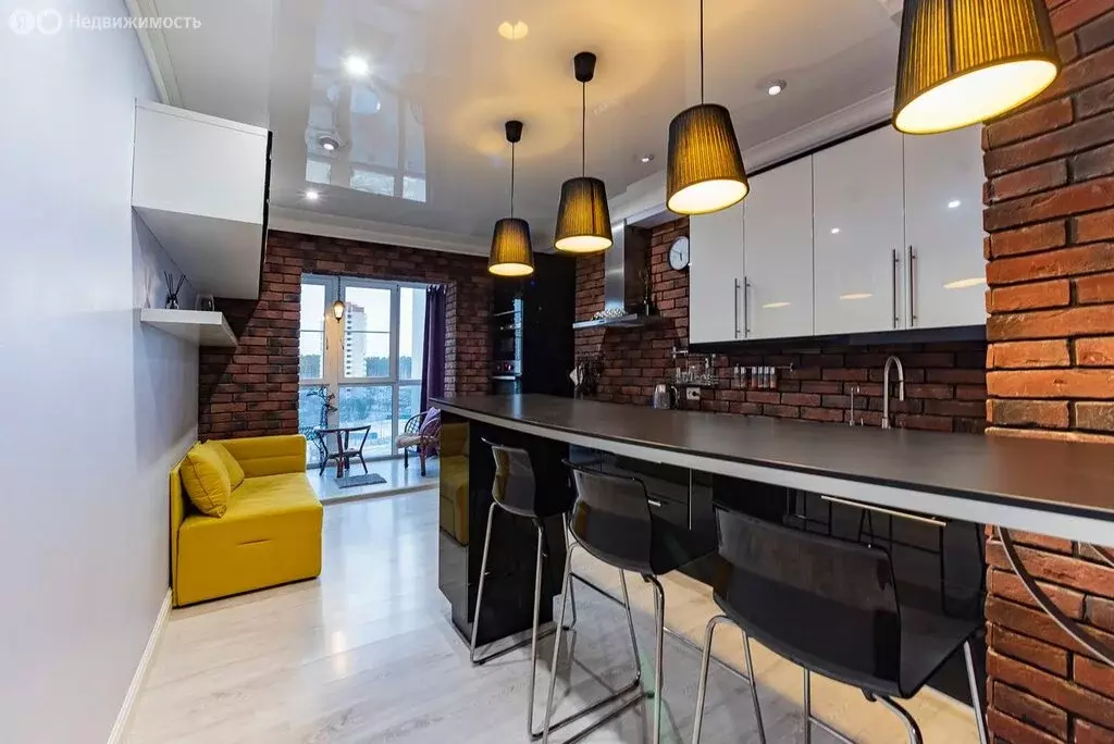 1-комнатная квартира: Екатеринбург, улица Краснолесья, 30 (48.8 м) - Фото 2